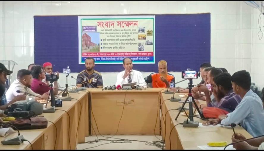 এনইউবিটি’র সিনিয়র ভাইস চেয়ারম্যানের বিরুদ্ধে নানা অভিযোগ নিয়...